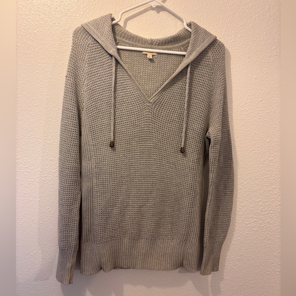 Cozy Gray Sweater with Hood